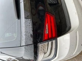 bontott BMW 5 F11 Csomagtérajtó (Üres lemez)