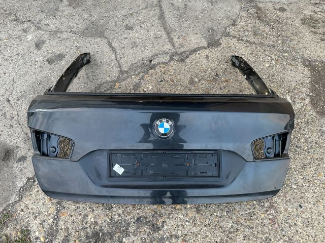 bontott BMW 5 F11 Csomagtérajtó (Üres lemez)