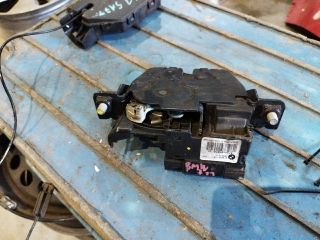 bontott BMW 5 F11 Csomagtérajtó Zárszerkezet