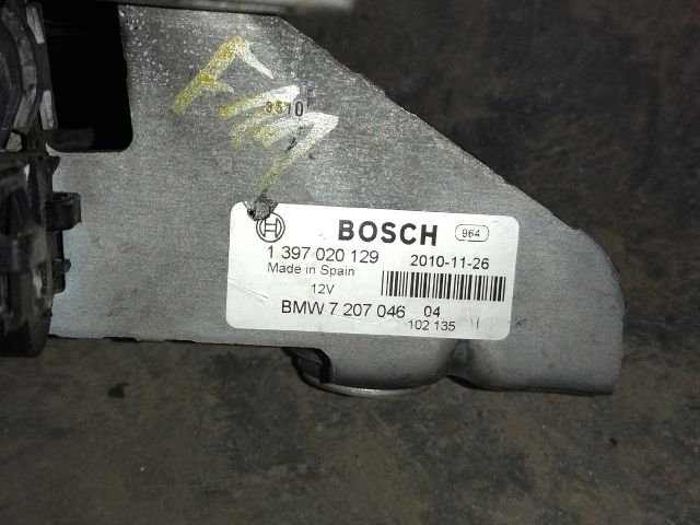 bontott BMW 5 F11 Csomagtérajtó Zárszerkezet