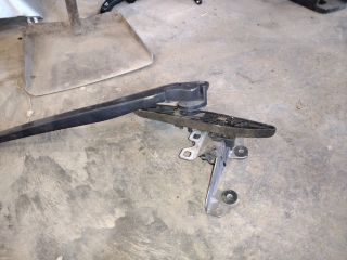 bontott BMW 5 F11 Csomagtérajtó Zárszerkezet