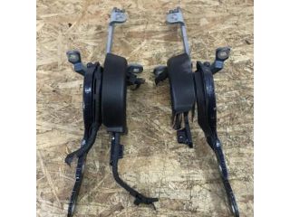 bontott BMW 5 F11 Csomagtérajtó Zsanér