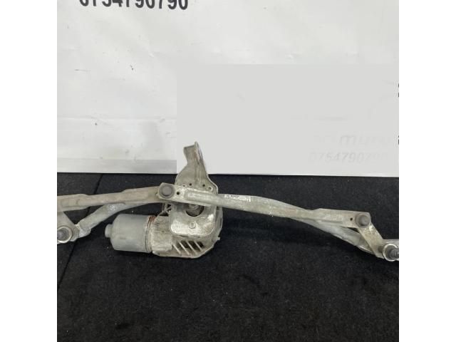 bontott BMW 5 F11 Első Ablaktörlő Motor