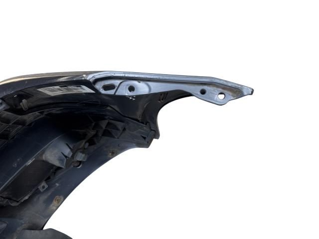 bontott BMW 5 F11 Első Lökhárító (Üresen)