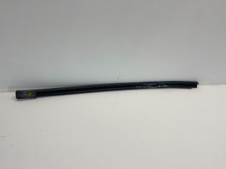 bontott BMW 5 F11 Első Szélvédő Jobb Díszléc