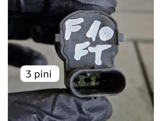 bontott BMW 5 F11 Első Tolatóradar Fej