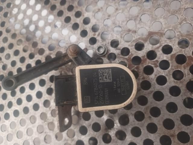 bontott BMW 5 F11 Első Xenon Szintszabályzó Jeladó