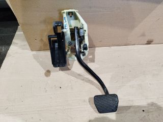 bontott BMW 5 F11 Fékpedál