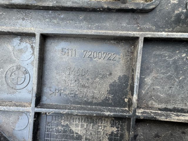 bontott BMW 5 F11 Fényszóró Lámpabúra Fedél