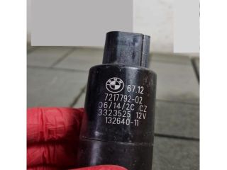 bontott BMW 5 F11 Fényszórómosó Szivattyú