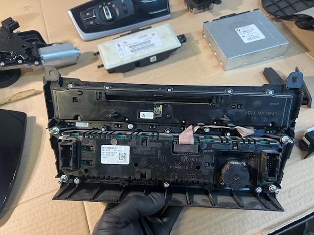 bontott BMW 5 F11 Fűtéskapcsoló (digit klímás)