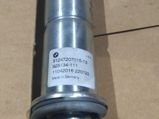 bontott BMW 5 F11 Gázrugós Kitámasztó Teleszkóp Csomagtérajtó (Pozíciófüggetlen)