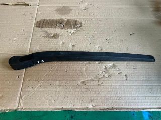 bontott BMW 5 F11 Hátsó Ablaktörlő Kar