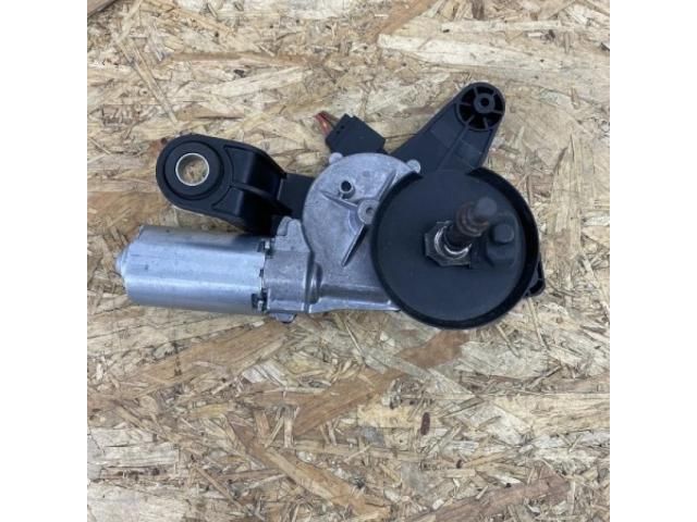 bontott BMW 5 F11 Hátsó Ablaktörlő Motor