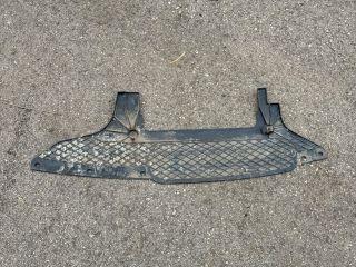 bontott BMW 5 F11 Hátsó Lökhárító Alsó (Műanyag)