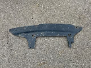 bontott BMW 5 F11 Hátsó Lökhárító Alsó (Műanyag)