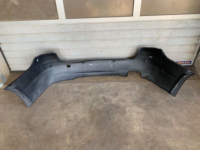 bontott BMW 5 F11 Hátsó Lökhárító (Üresen)