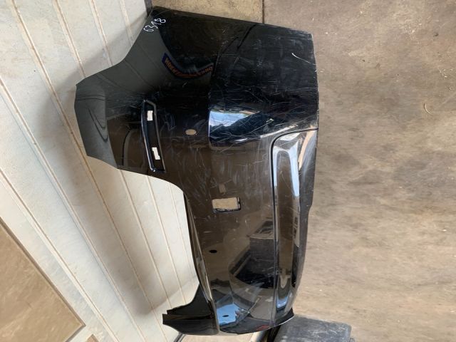 bontott BMW 5 F11 Hátsó Lökhárító (Üresen)