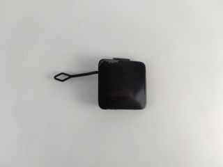 bontott BMW 5 F11 Hátsó Vonószem Burkolat