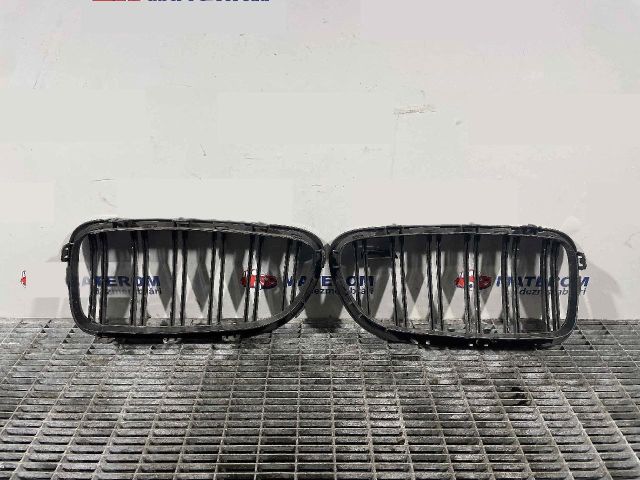 bontott BMW 5 F11 Hűtőrács