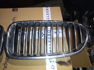 bontott BMW 5 F11 Hűtőrács