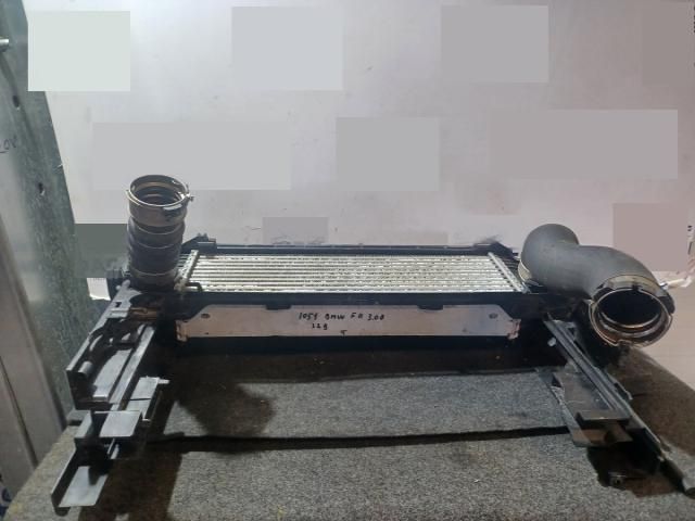 bontott BMW 5 F11 Intercooler