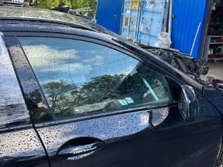 bontott BMW 5 F11 Jobb első Ablak