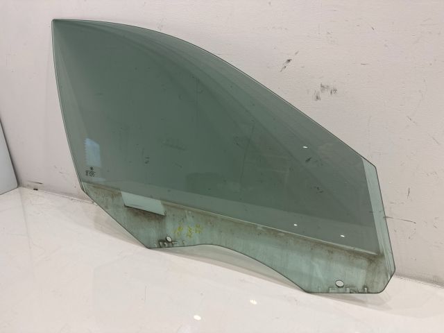 bontott BMW 5 F11 Jobb első Ablak