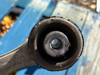 bontott BMW 5 F11 Jobb első Felső Lengőkar