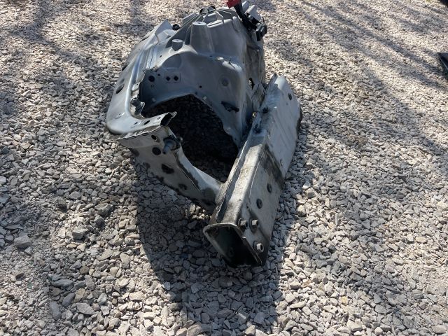 bontott BMW 5 F11 Jobb első Hossznyúlvány