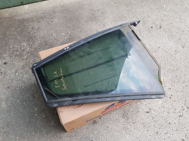 bontott BMW 5 F11 Jobb hátsó Ablak