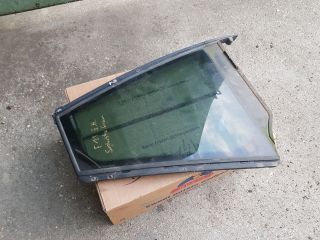 bontott BMW 5 F11 Jobb hátsó Ablak