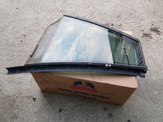 bontott BMW 5 F11 Jobb hátsó Ablak