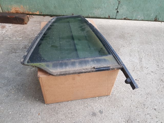 bontott BMW 5 F11 Jobb hátsó Ablak