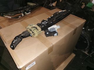 bontott BMW 5 F11 Jobb hátsó Ablakemelő Szerkezet (Elektromos)