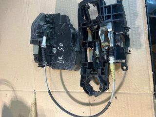 bontott BMW 5 F11 Jobb hátsó Ajtózár