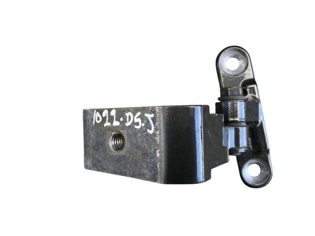 bontott BMW 5 F11 Jobb hátsó Alsó Zsanér