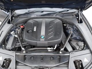 bontott BMW 5 F11 Jobb hátsó Belső Küszöb Burkolat