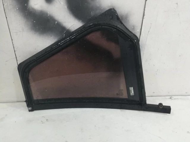 bontott BMW 5 F11 Jobb hátsó Fixüveg (Ajtóban)