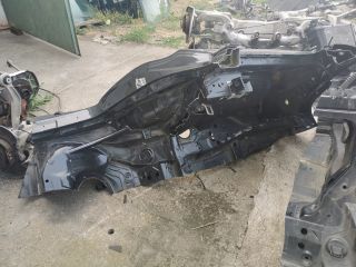 bontott BMW 5 F11 Jobb hátsó Negyed Karosszéria Csomag