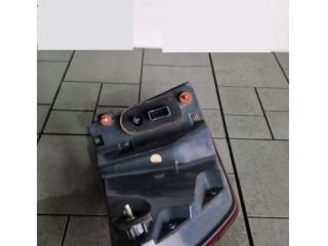 bontott BMW 5 F11 Jobb Külső Hátsó Lámpa