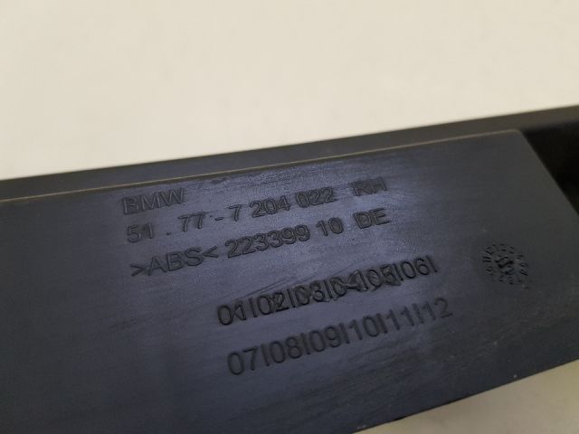 bontott BMW 5 F11 Jobb Küszöb