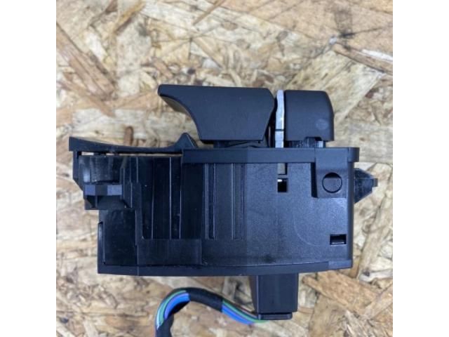 bontott BMW 5 F11 Kézifék Kapcsoló