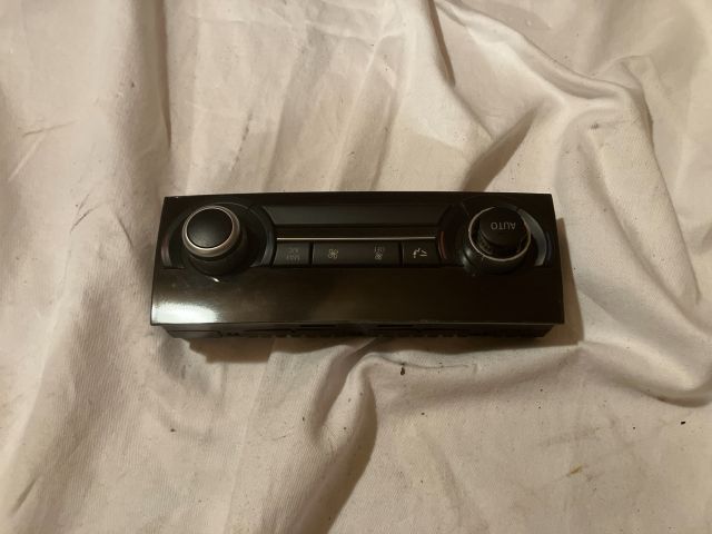 bontott BMW 5 F11 Klíma Kapcsoló