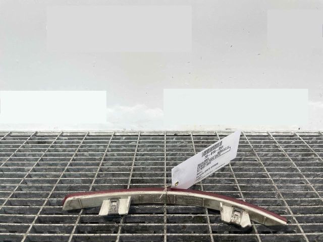 bontott BMW 5 F11 Ködzárófény