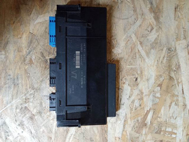 bontott BMW 5 F11 Komfort Elektronika