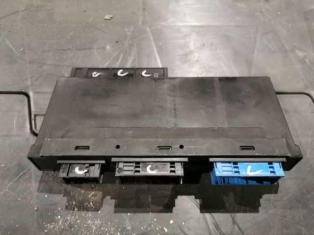 bontott BMW 5 F11 Komfort Elektronika