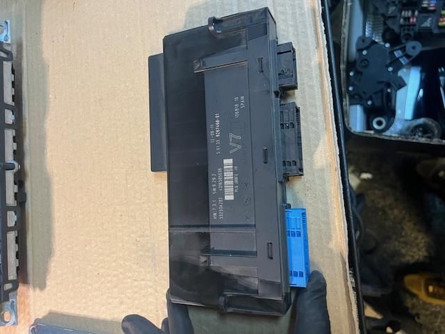 bontott BMW 5 F11 Komfort Elektronika