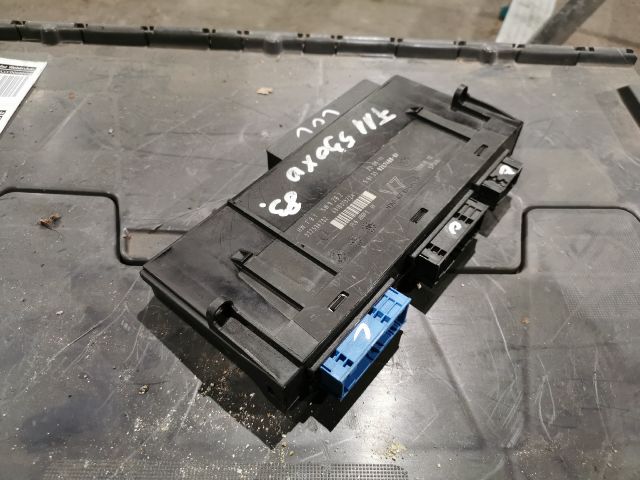 bontott BMW 5 F11 Komfort Elektronika