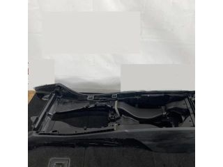 bontott BMW 5 F11 Könyöklő